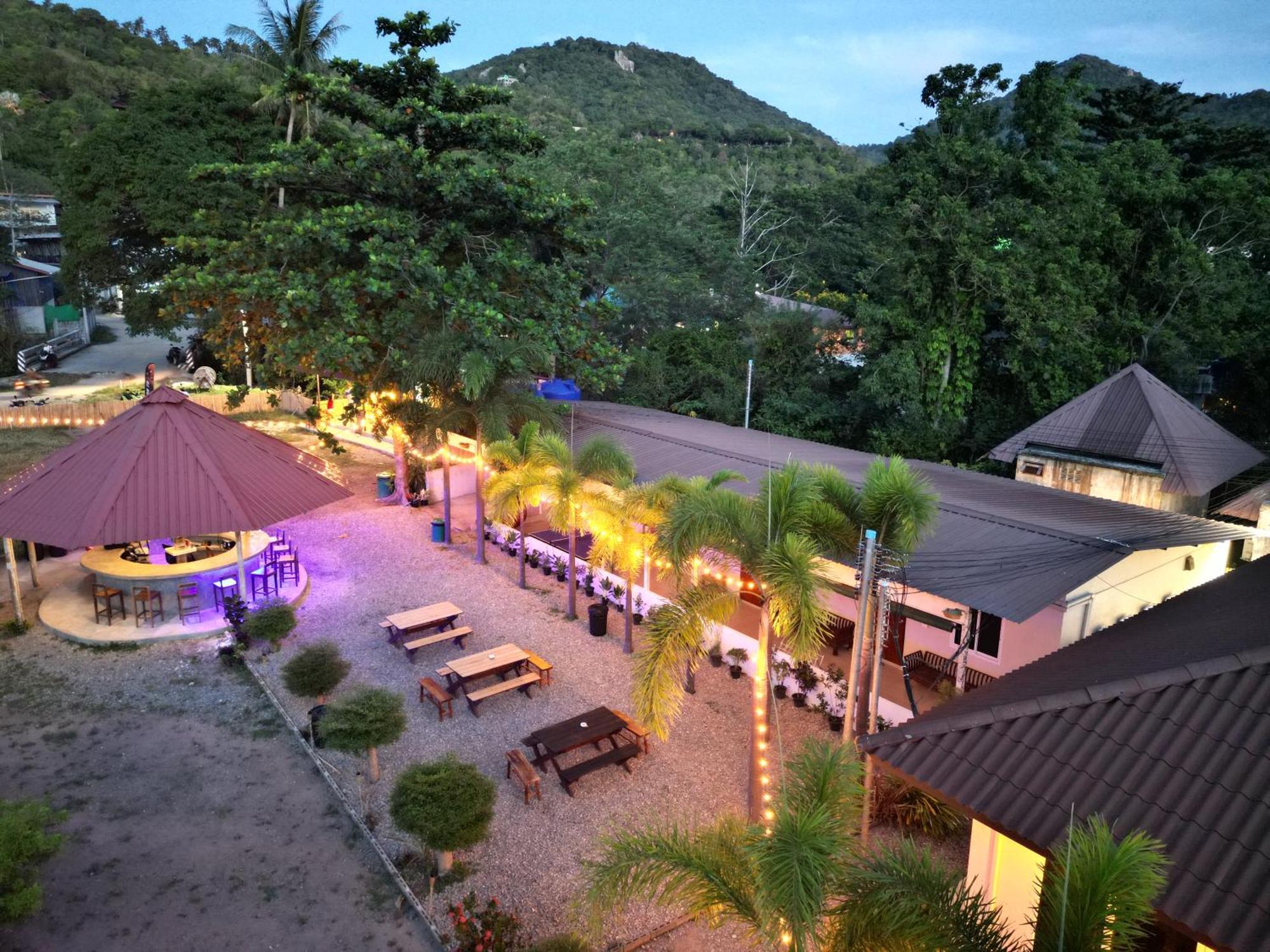 Escape Divers - Jungle Hostel And Dive Centre كو تاو المظهر الخارجي الصورة